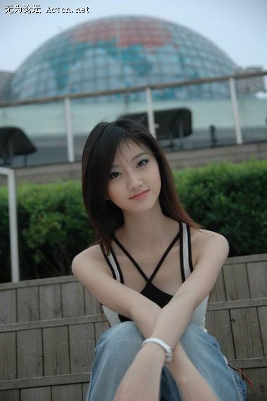 8251601.jpg
