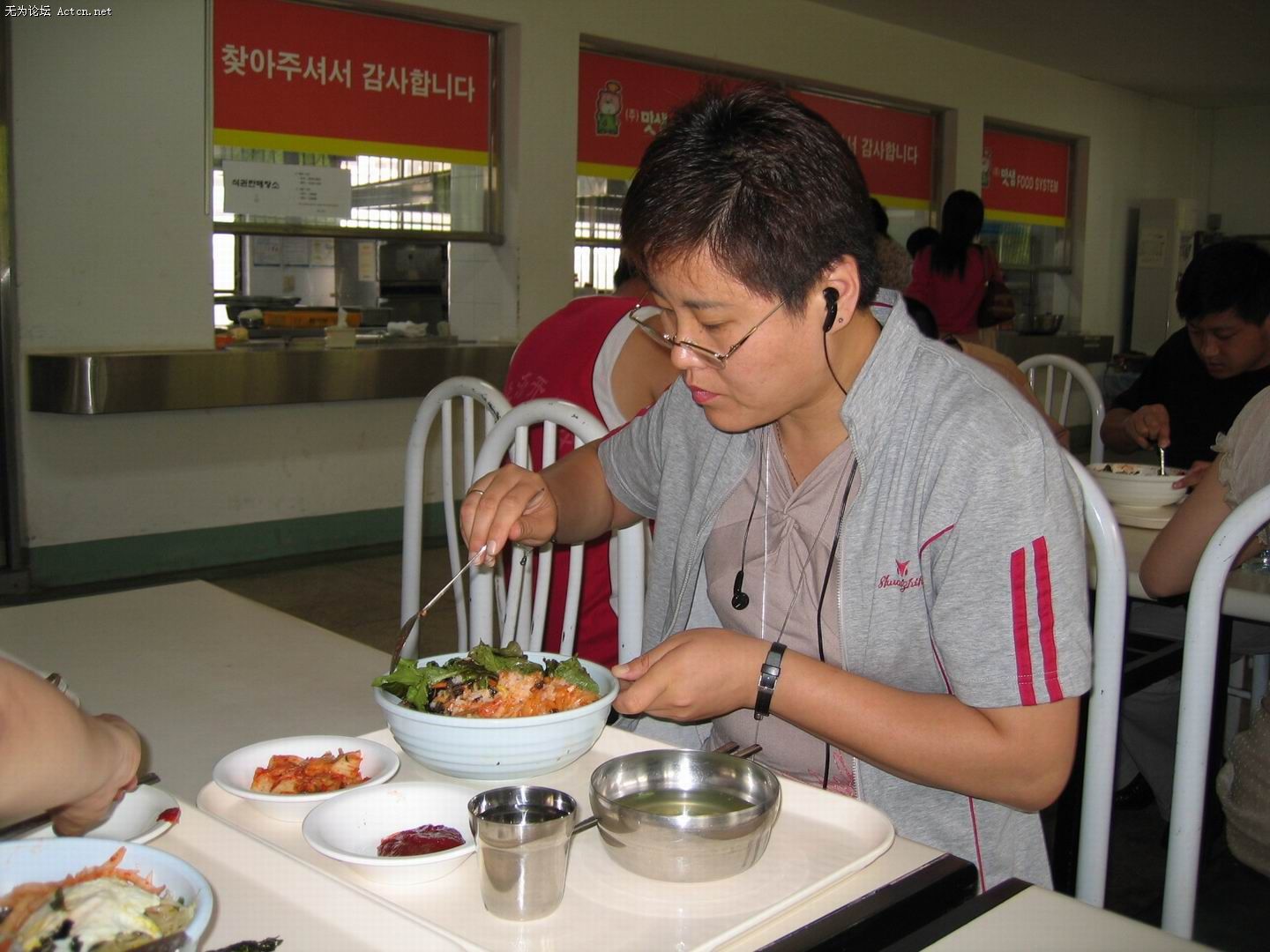 003.jpg