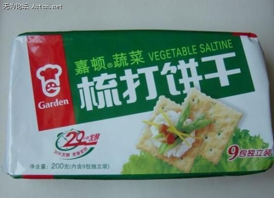 ţ